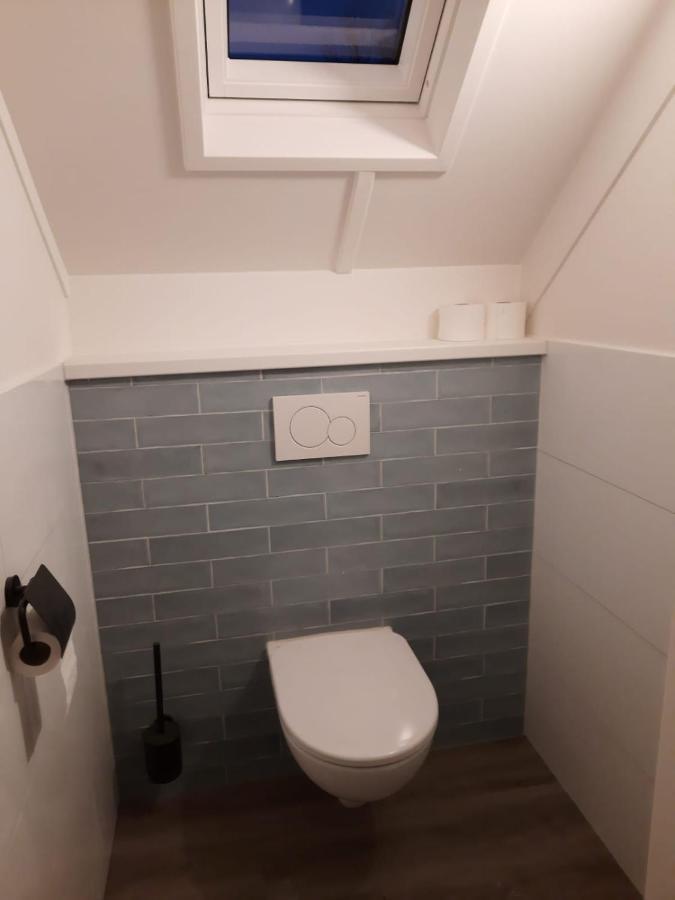 Heerlijke Vakantiewoning Ewijkヴィラ エクステリア 写真