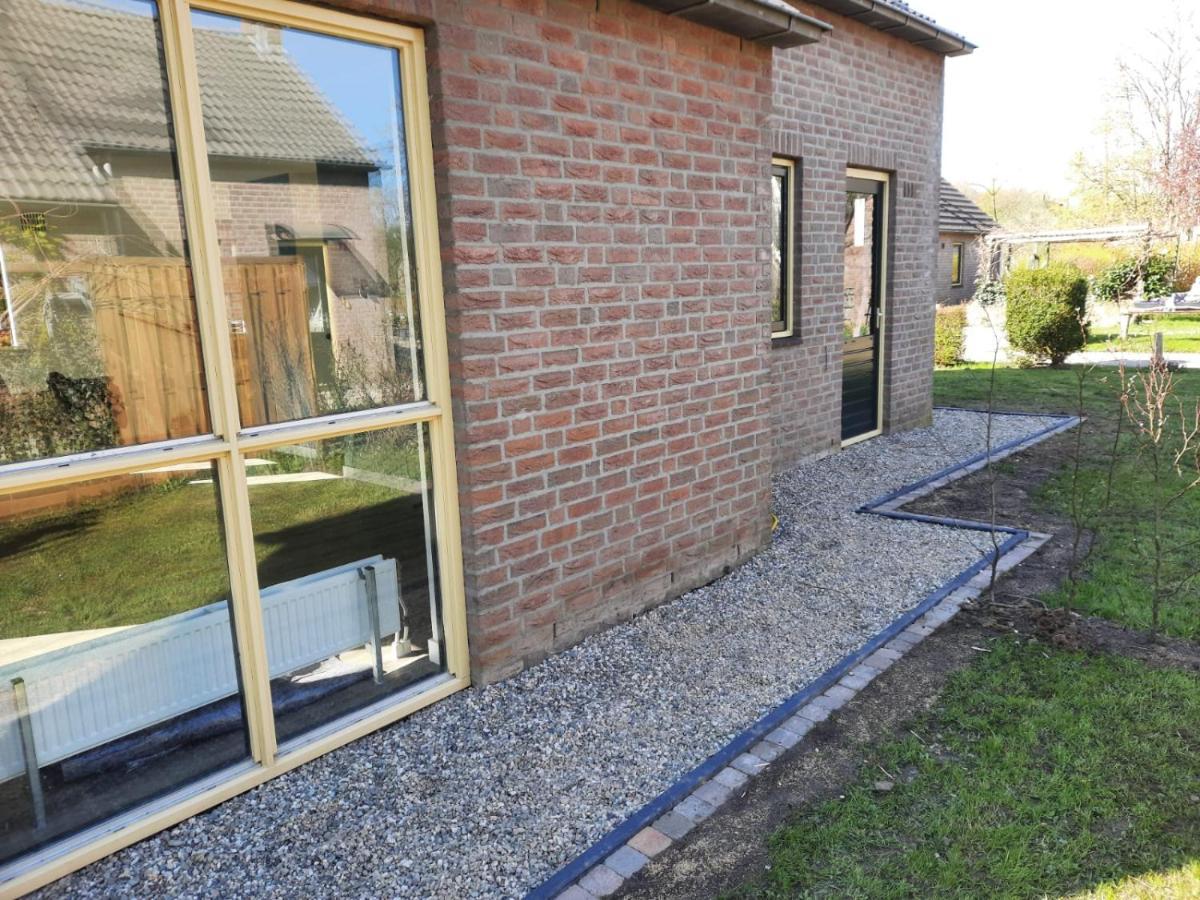 Heerlijke Vakantiewoning Ewijkヴィラ エクステリア 写真