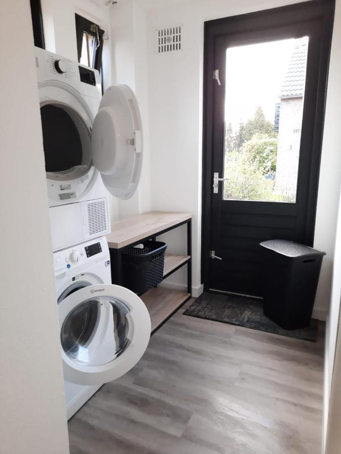 Heerlijke Vakantiewoning Ewijkヴィラ エクステリア 写真